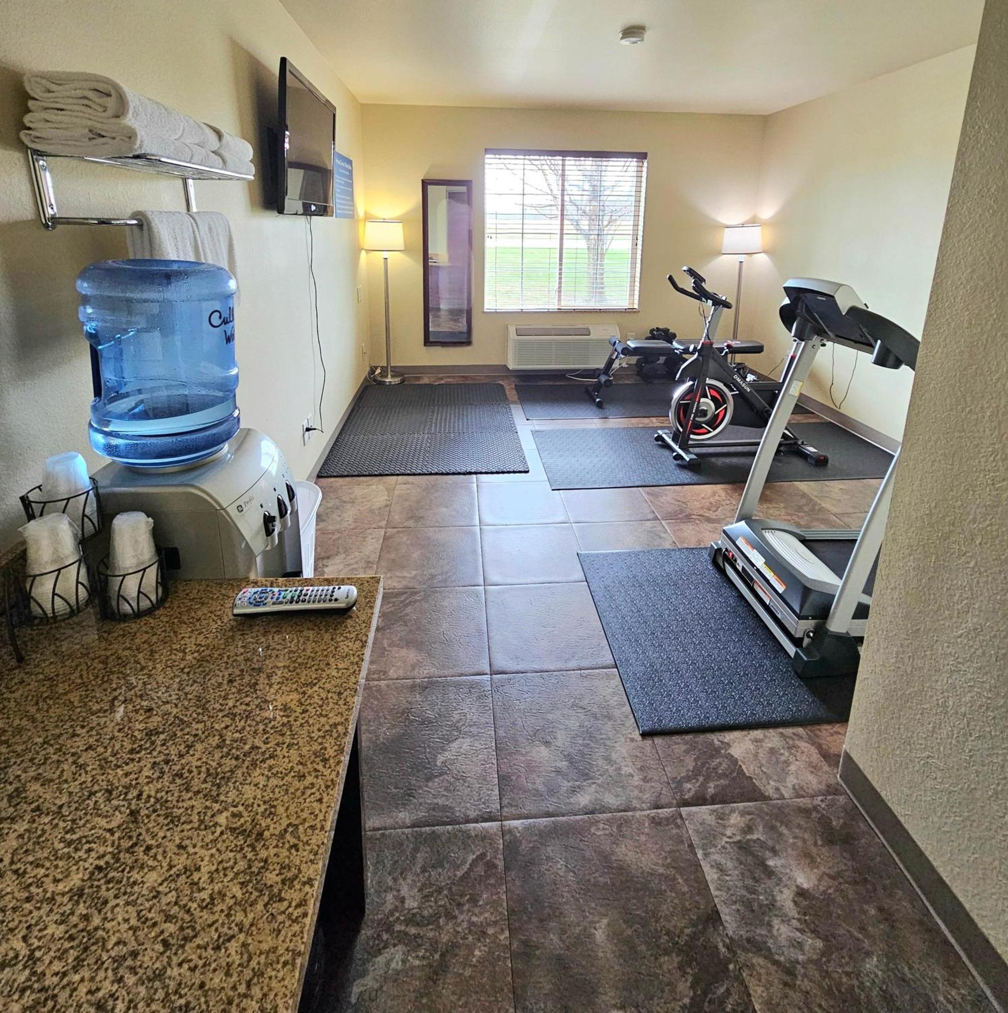 Cobblestone Inn & Suites - Clintonville מראה חיצוני תמונה